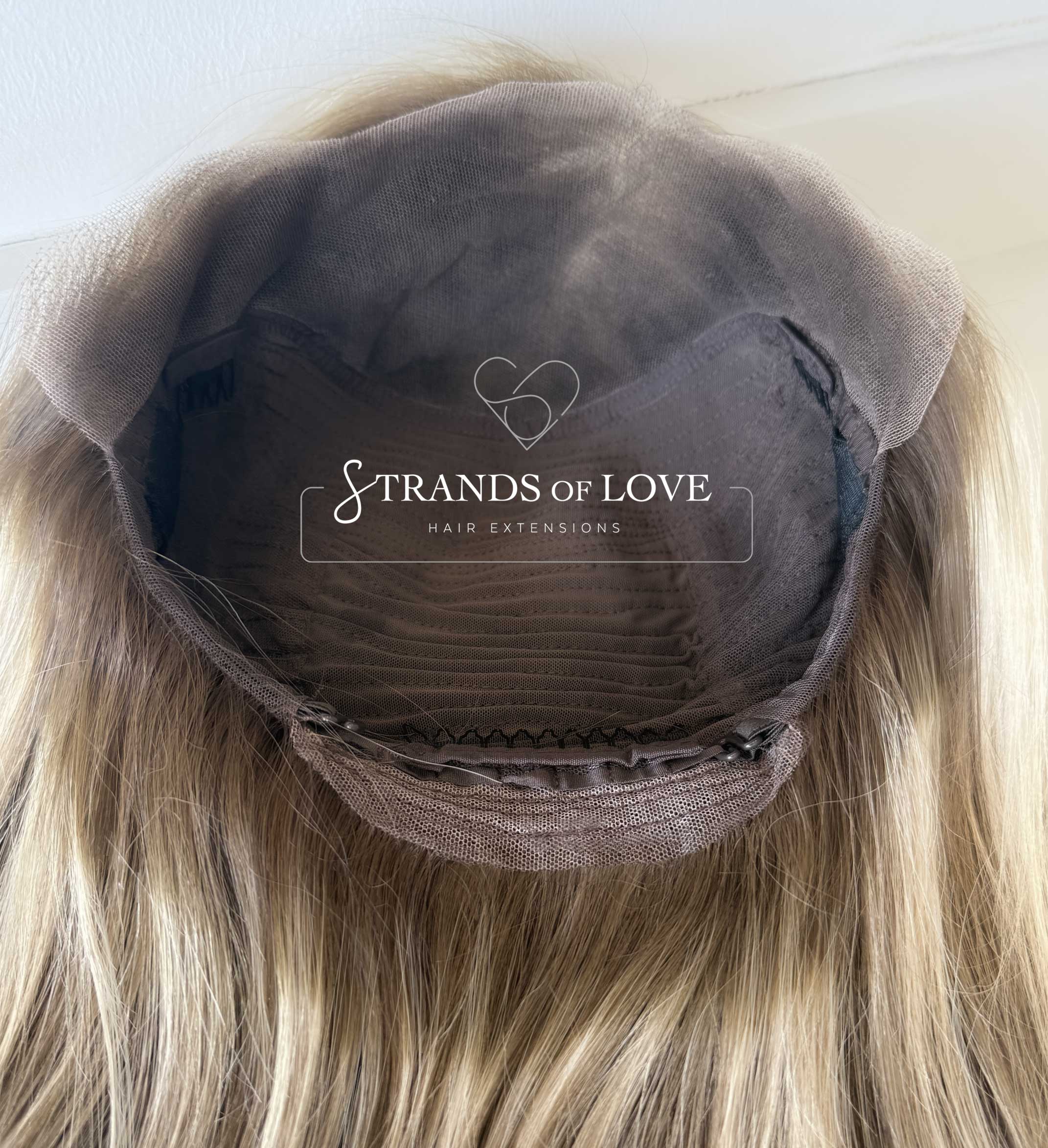 AVA - Full Wig - Natural #7 brown with Silver blonde highlights - Lace Front